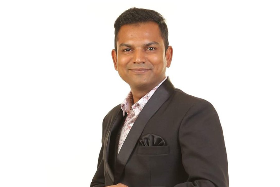 Mr. Avinash Singh-The multifaceted Personality and the man behind Yes Academy, your earning system